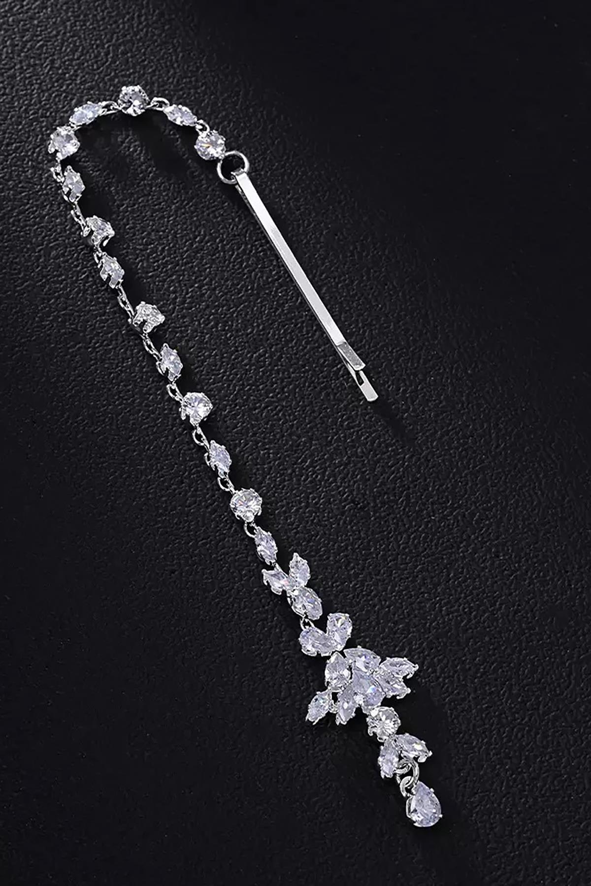 Gümüş Renk Taş Detaylı Saç Aksesuarı