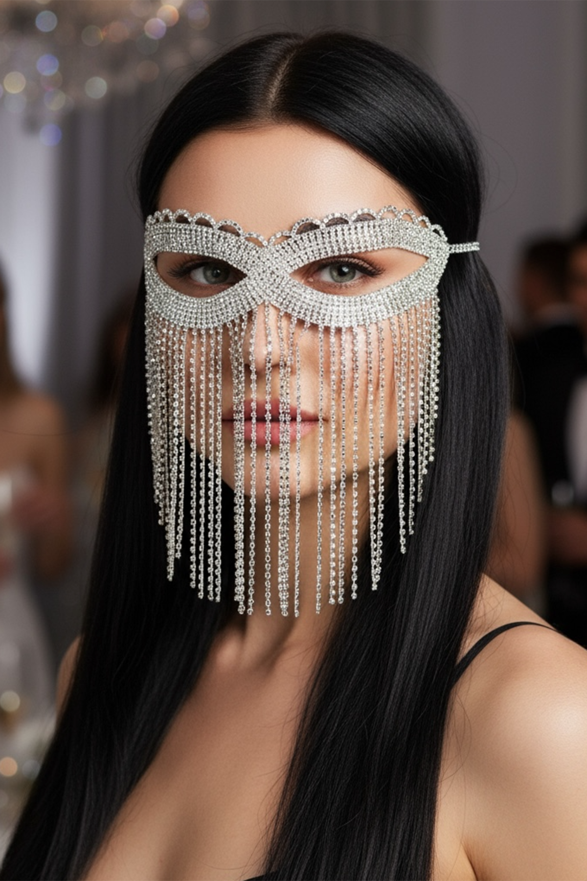 Gümüş Renk Taş Detaylı Parti Maskesi