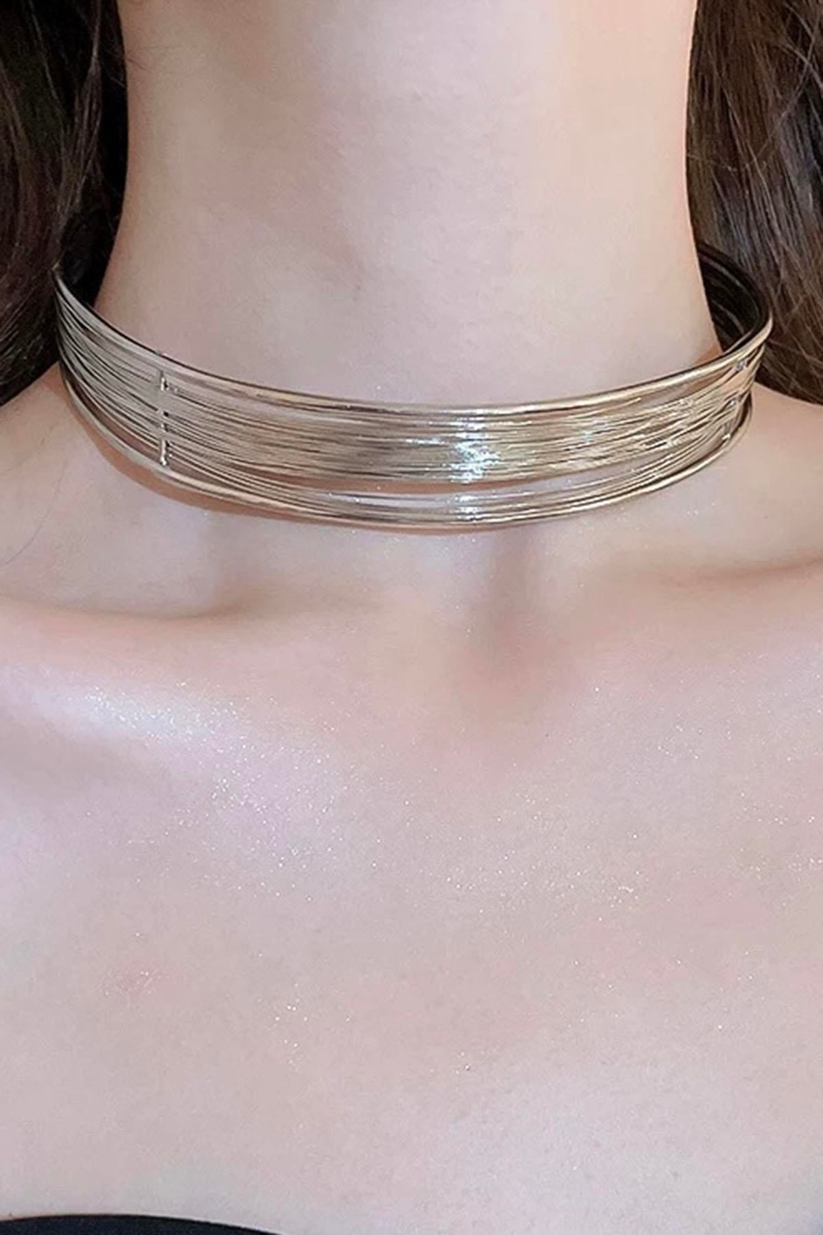 Gümüş Renk Metal Choker Kolye