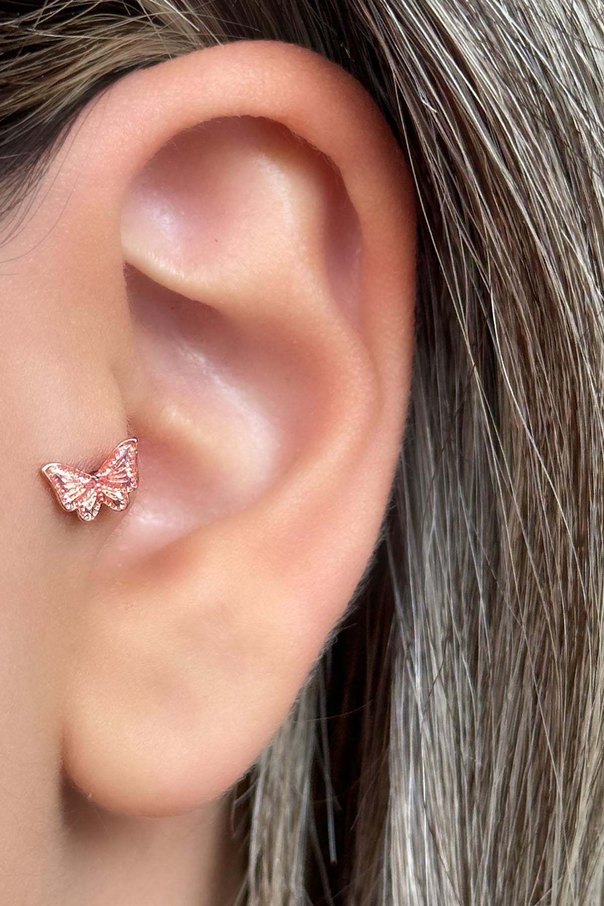 Gümüş Renk Kelebek Figürlü Çelik Tragus/Kıkırdak Küpe/Piercing (Tek)