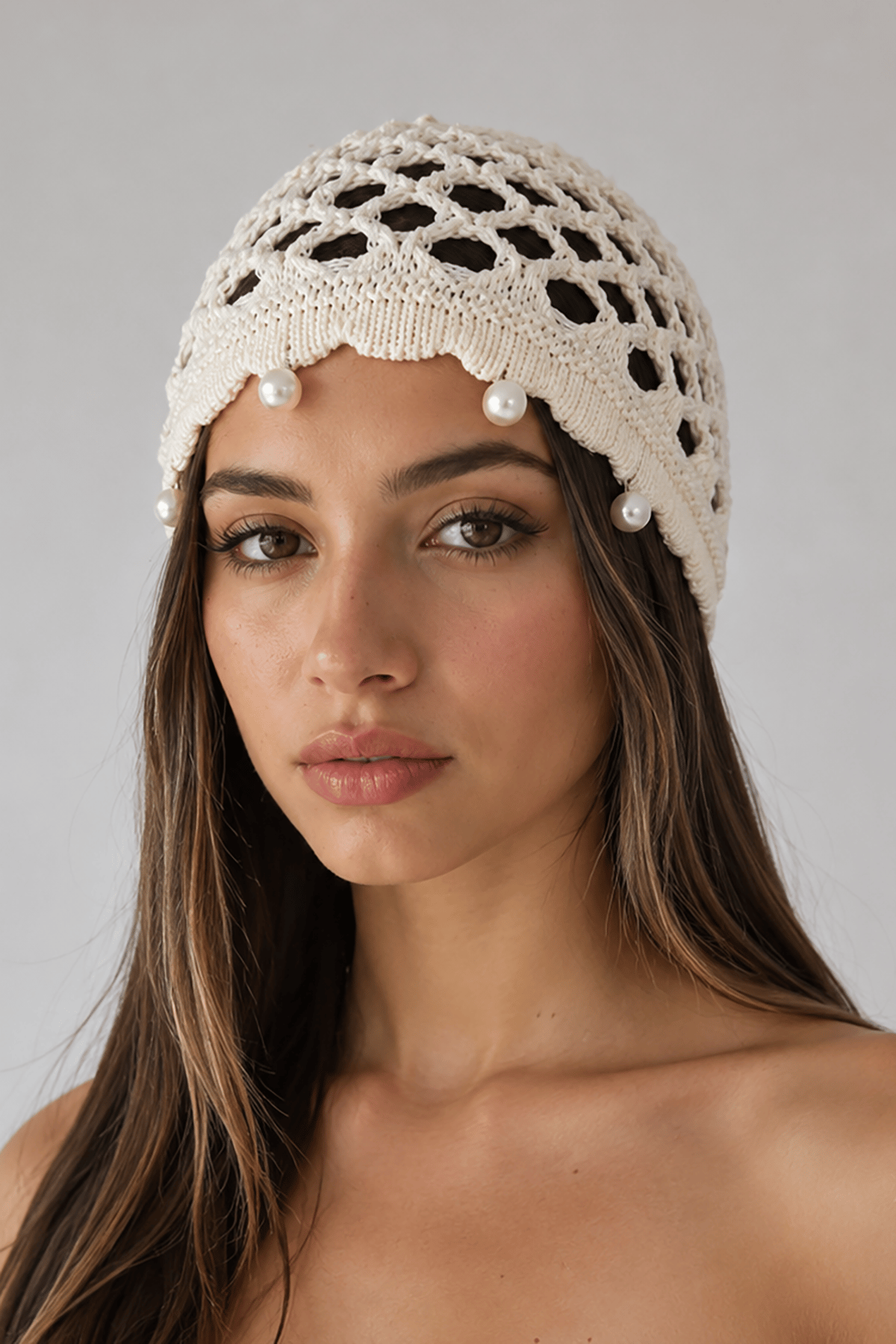 Krem Renk İnci Detaylı Örgü Saç Bandana