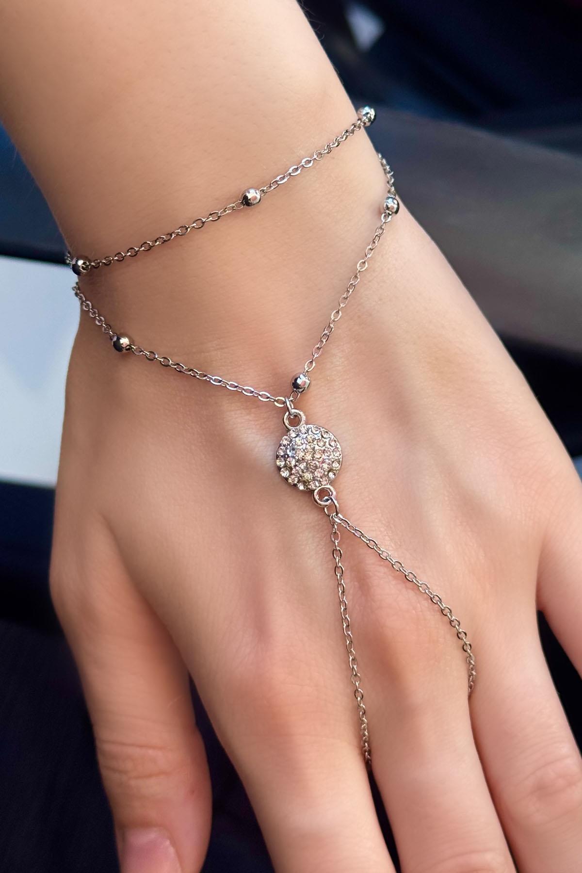 Gümüş Renk Taş Detaylı Çelik Şahmeran