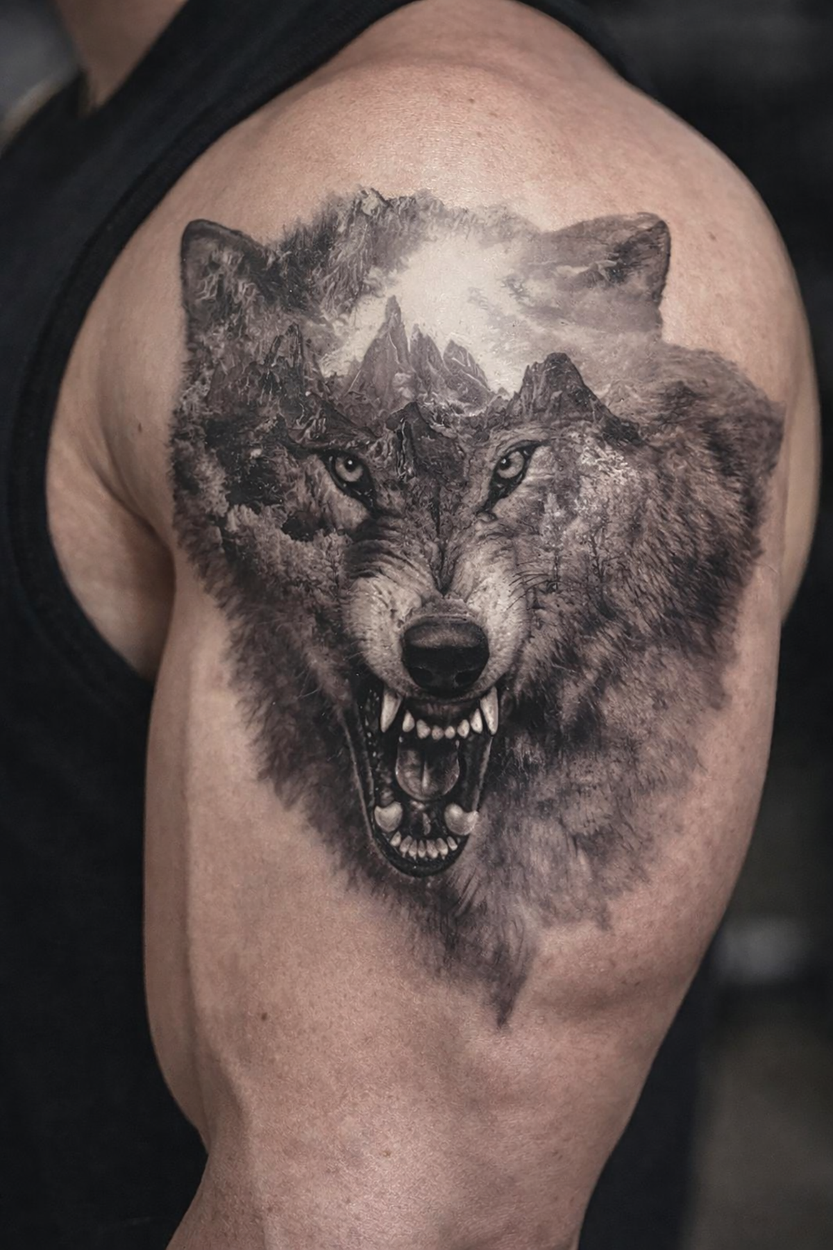 Geçici Kurt Figürlü Dövme Tattoo