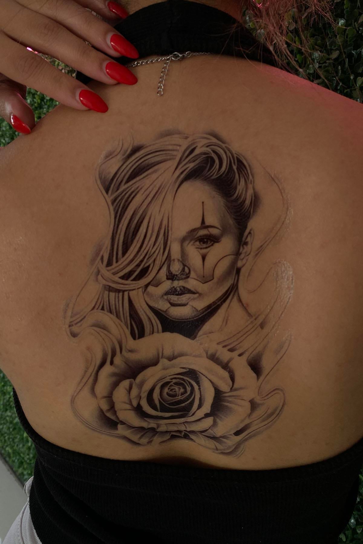 Geçici Kadın Ve Gül Figürlü Dövme Tattoo