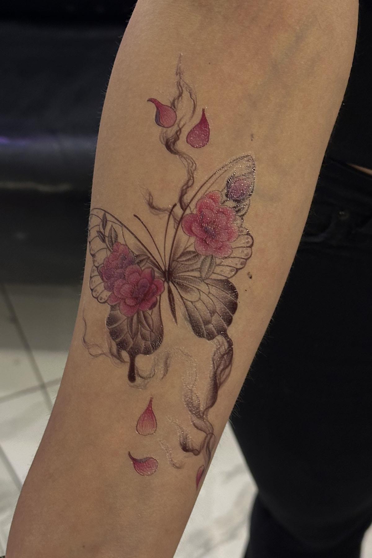 Geçici Kelebek Figürlü Dövme Tattoo