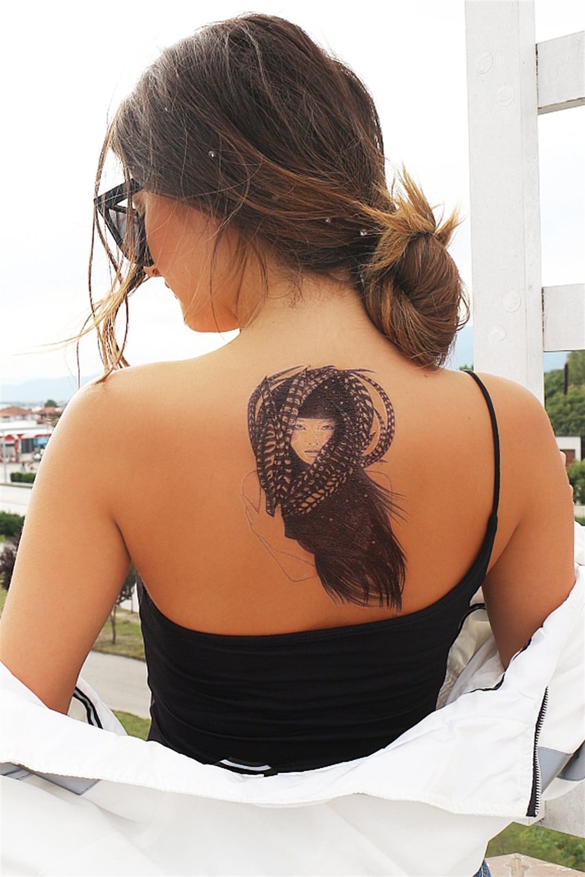 Temporary Feather and Female Model Tattoo Tattoo