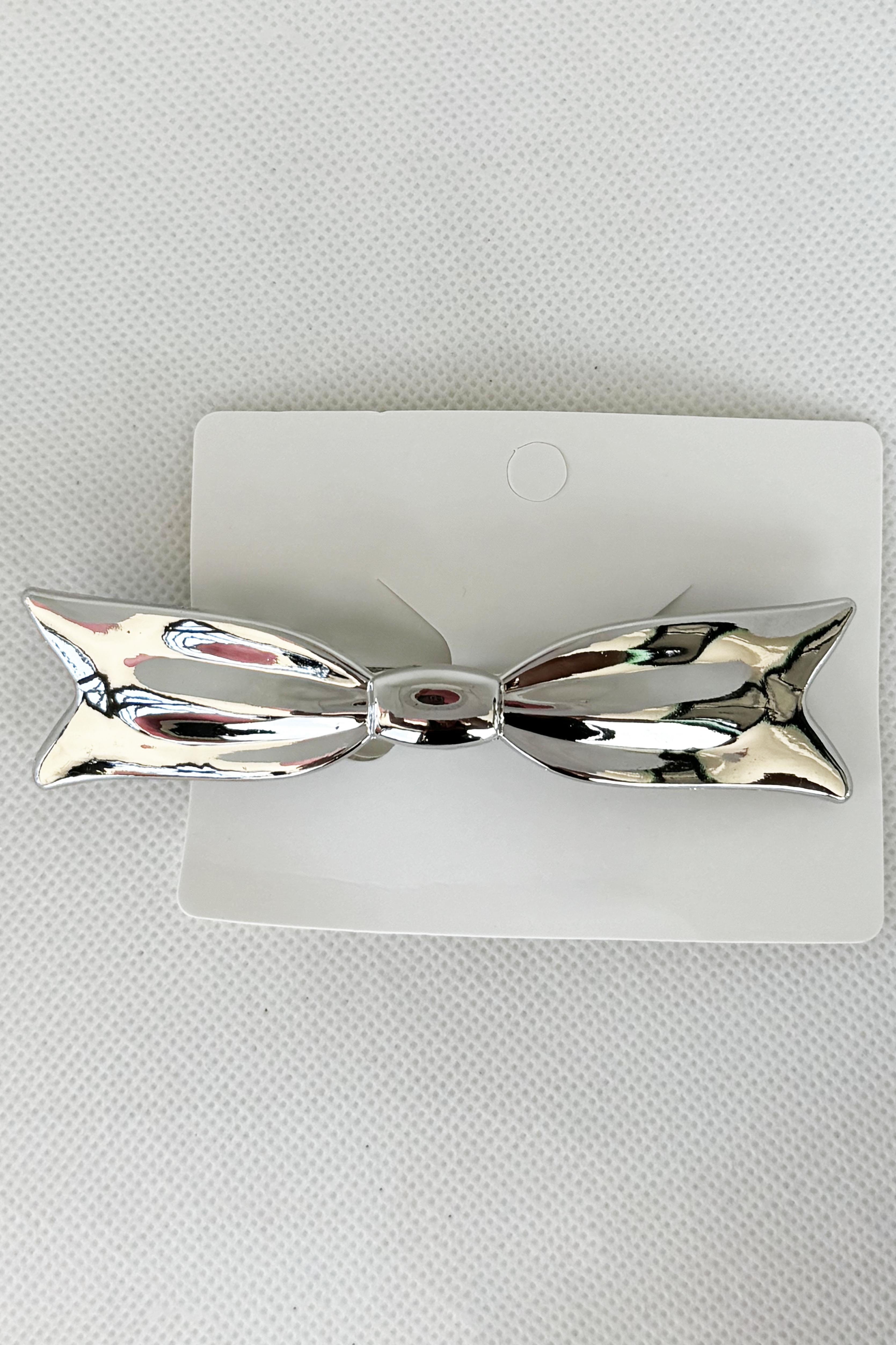 Gümüş Renk Fiyonk Figürlü Metal Otomat Toka