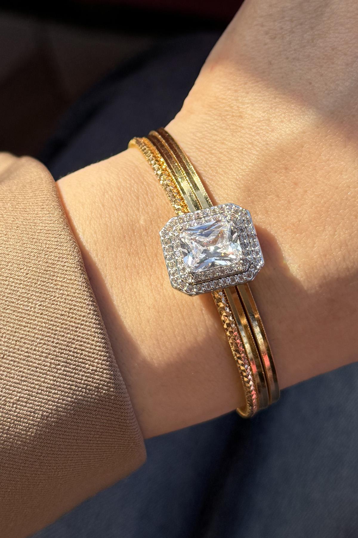 Gümüş Renk Taş Detaylı Ajda Charm / Kolye/ Bileklik Ucu