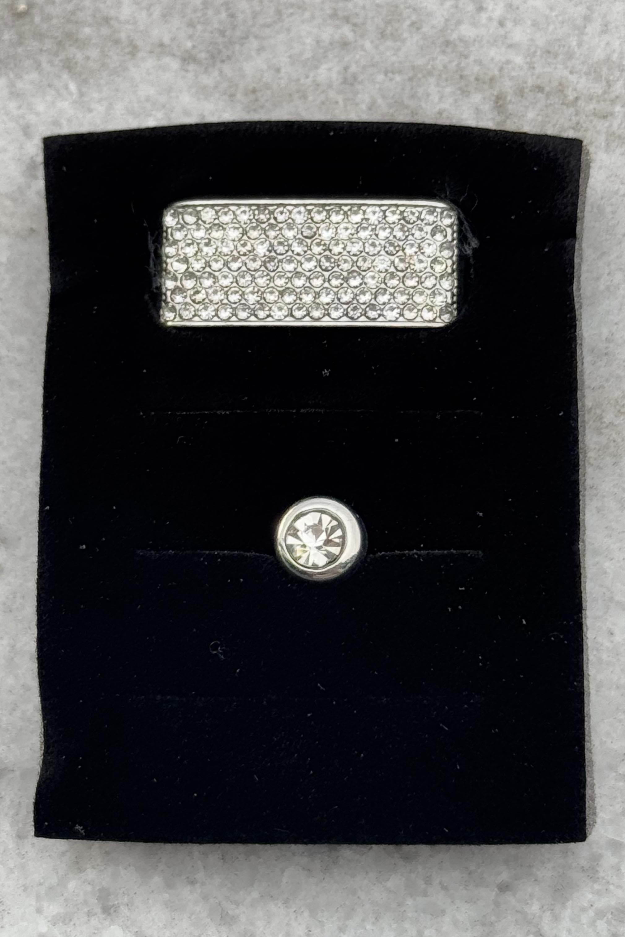 Gümüş Renk Taş Detaylı Akıllı Saat Watch Charm