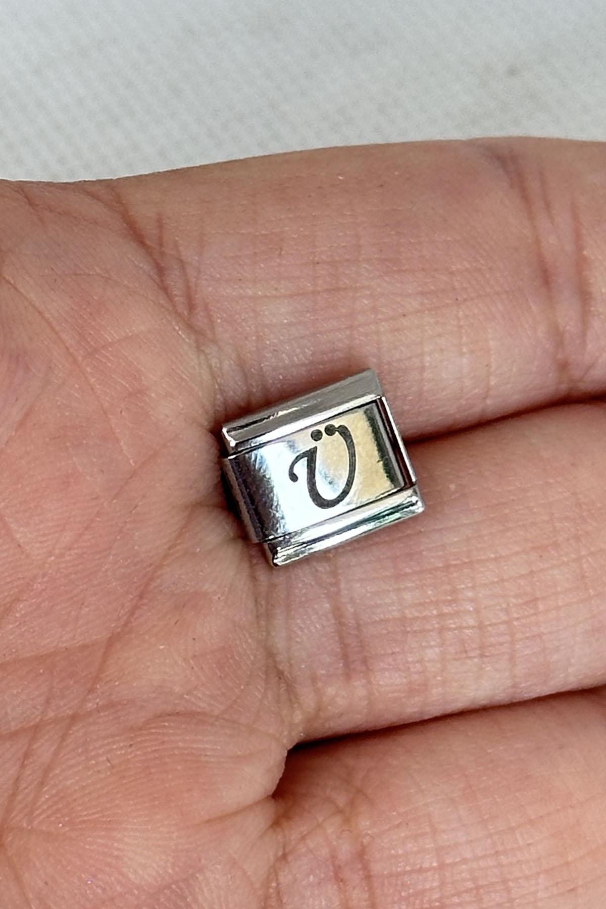 Gümüş Renk Ü Harfli Çelik Nomination Charm (Tek)