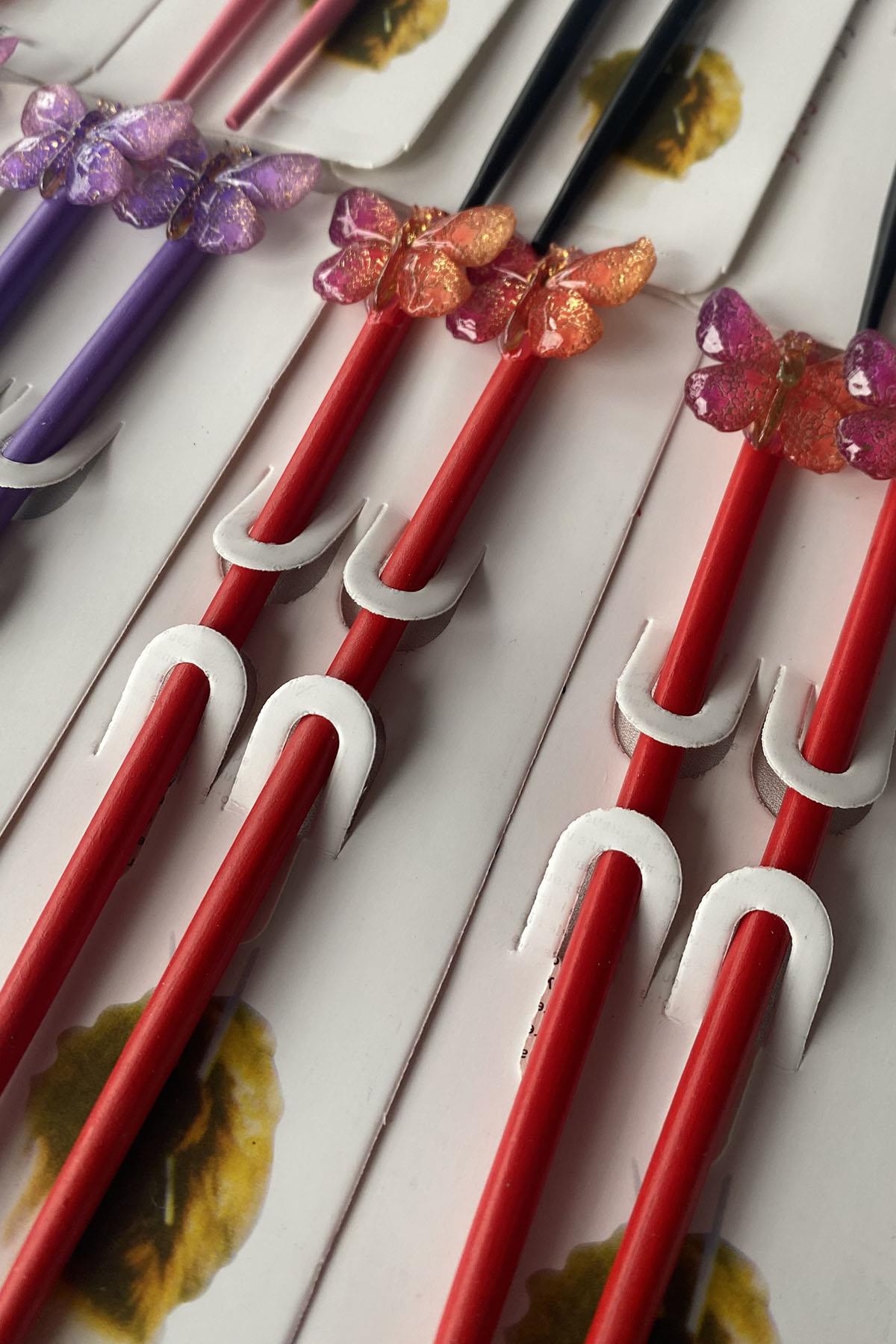 Karışık Renk 12li Kelebek Figürlü Topuz Kalemi