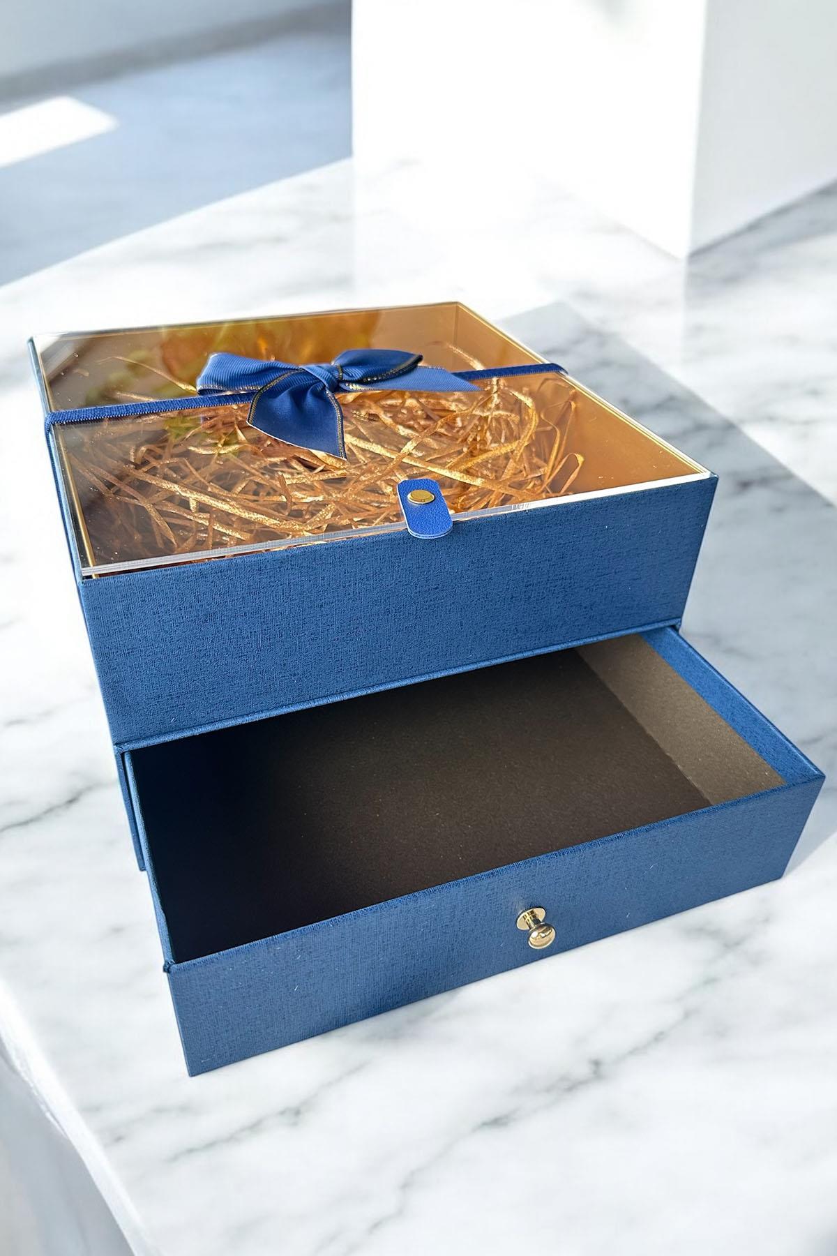 Lacivert Renk Çekmece Detaylı Hediye Kutusu