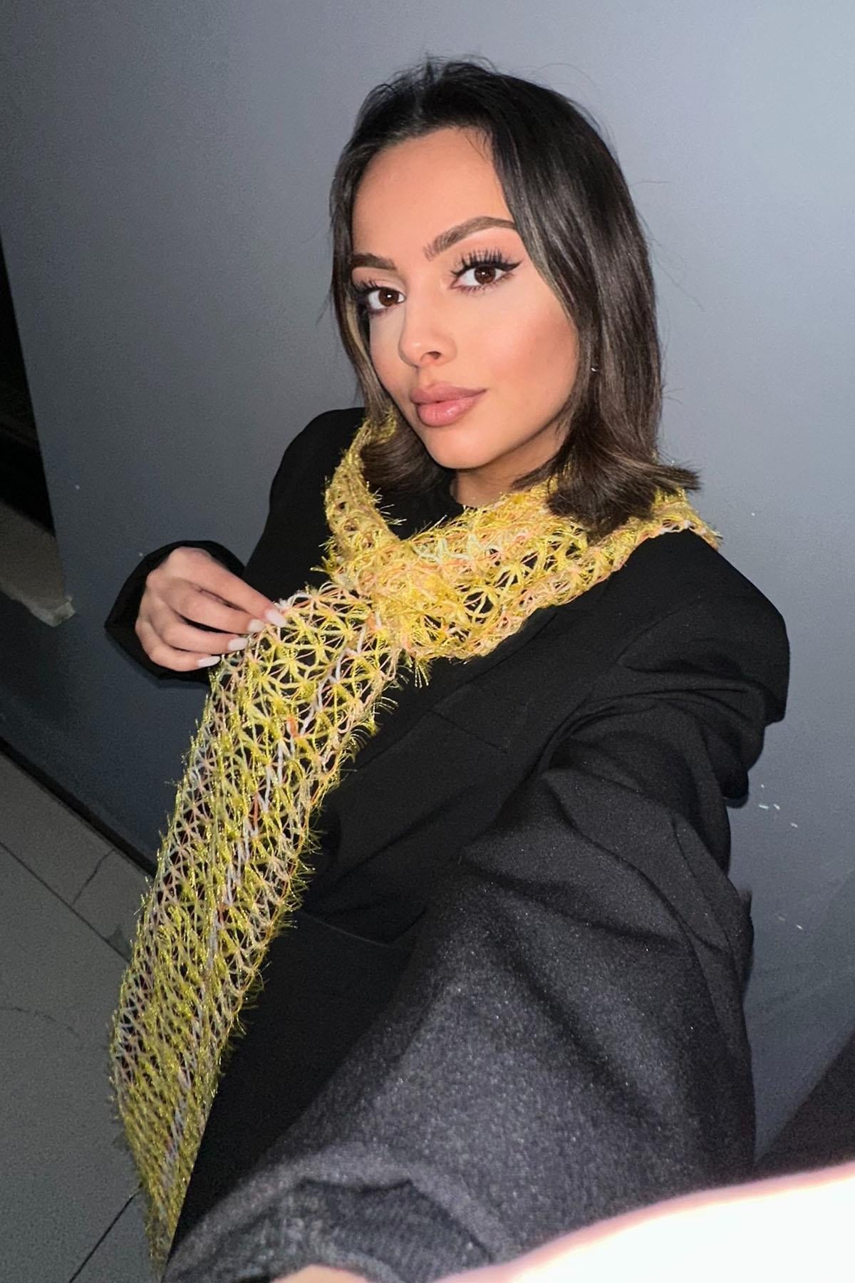 Sarı Renk Örgü Detaylı Şal