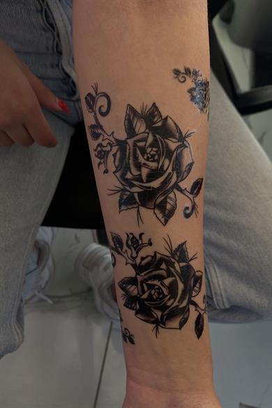  Geçici Gül Figürlü Dövme Tattoo