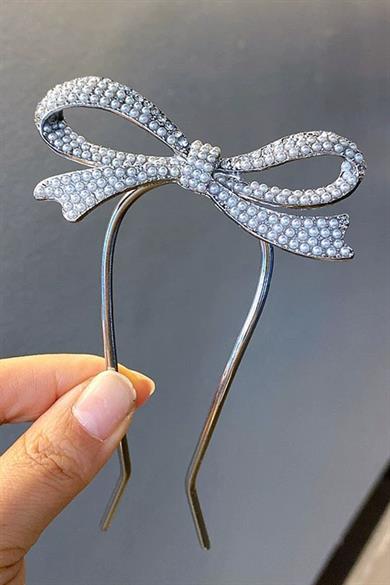 Gümüş Renk İnci Detaylı Topuz Toka