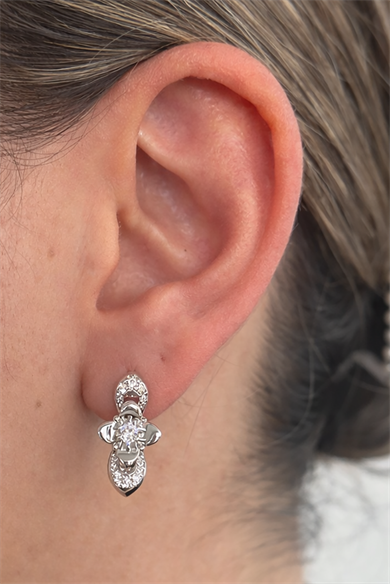 Gümüş Renk Çiçek Figürlü Taşlı 14K Altın Kaplama Tx Küpe (Çift)