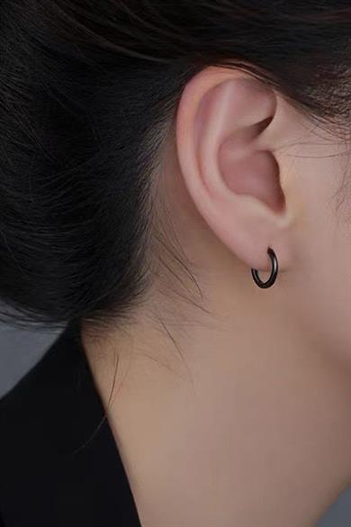 Siyah Renk Halka Unisex Küpe (Çift)