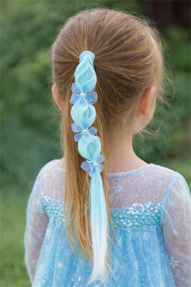 Mavi Renk Çiçek Figürlü Saç Detaylı Lastik Toka