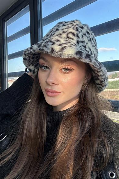 Leopar Desenli Peluş Şapka