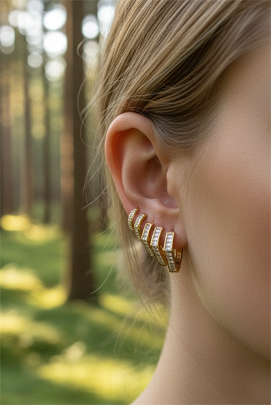 Altın Renk 6lı Taş Detaylı TX 14K Altın Kaplama Küpe Set