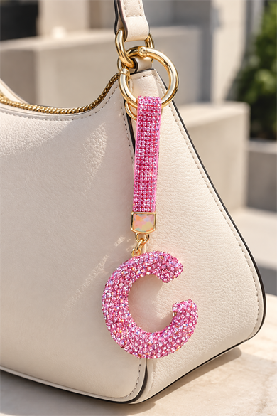 Pembe Renk C Harf Taşlı Çanta Charm/ Anahtarlık
