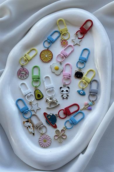 50li Karışık Figürlü Charm Set
