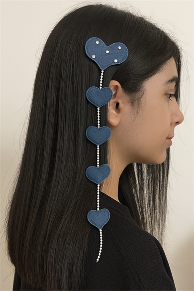 Lacivert Renk Kalp Figürlü İnci Ve Taş Detaylı Pens Toka