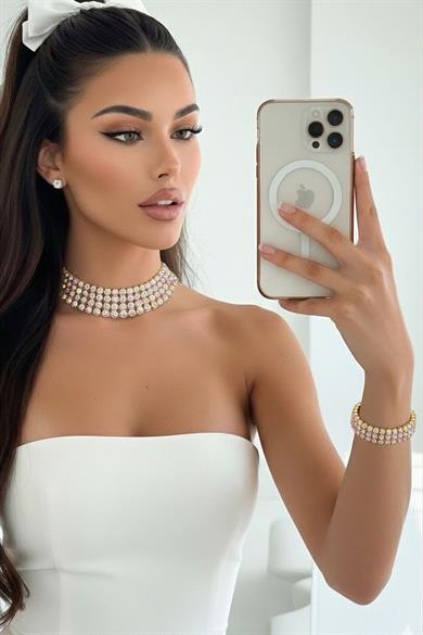 Altın Renk Taş Detaylı Choker Kolye Ve Bileklik Set