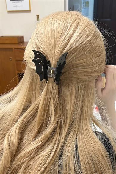 Siyah Renk Yarasa Figürlü Mandal Toka