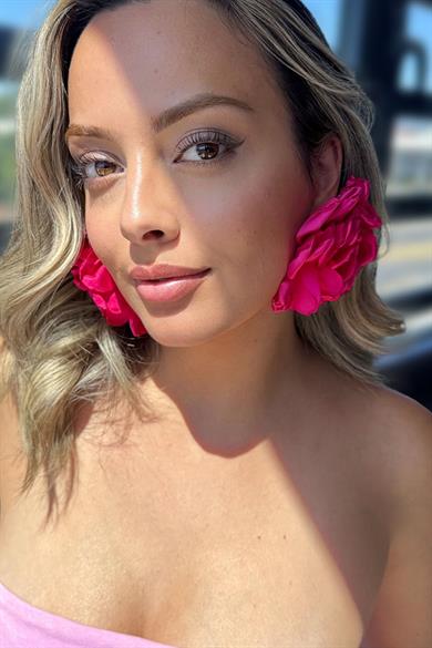 Fuşya Renk Çiçek Figürlü Küpe Set