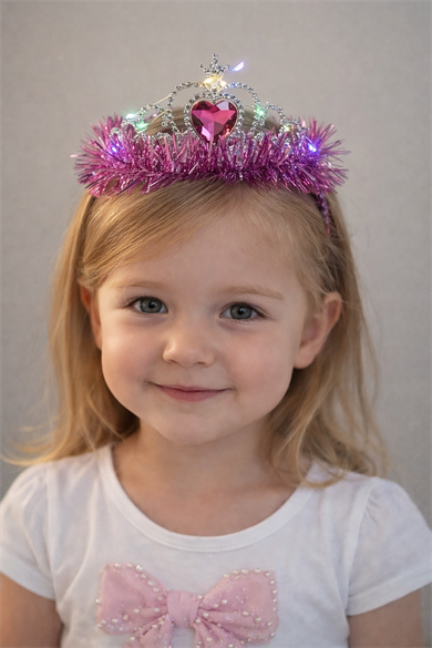 Fuşya Renk Kalp Figürlü Işıklı Prenses Çocuk Taç