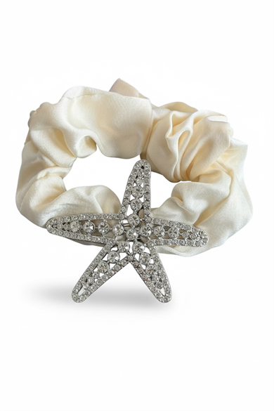 Gümüş Renk Taşlı Yıldız Detaylı Krem Renk Simit Toka