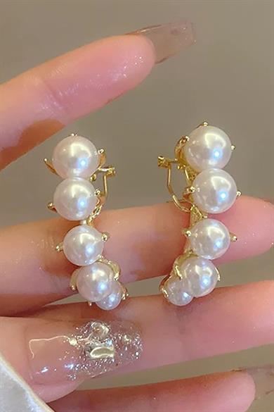 Altın Renk İnci Detaylı Çelik Küpe (Çift)