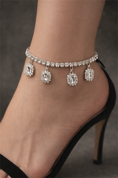 Gümüş Renk Taş Detaylı Tasarım Halhal