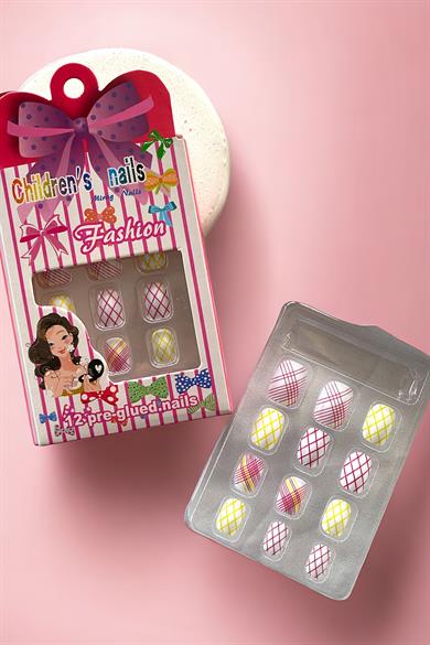 12´li Karışık Figürlü Çocuk Takma Tırnak