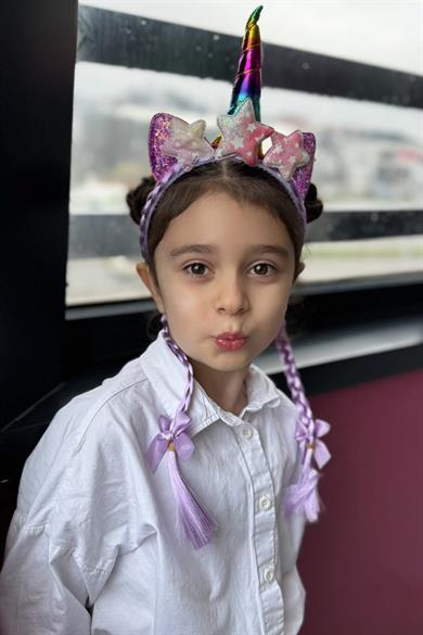 12li Karışık Renk Örgü Detaylı Unicorn Taç