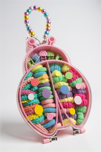 Pembe Renk Uğur Böceği Figürlü Boncuklu Çantalı Toka Seti