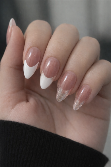 24lü Pudra Ve Beyaz Renk Jel Görünümlü Takma Tırnak (Yapıştırıcılı)