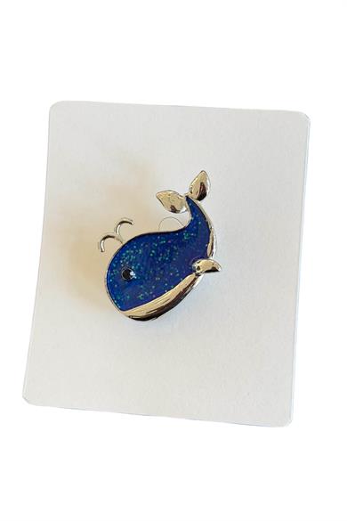 Gümüş Ve Mavi Renk Balina Figürlü Broş