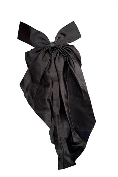 Siyah Renk Kurdele Pens Toka