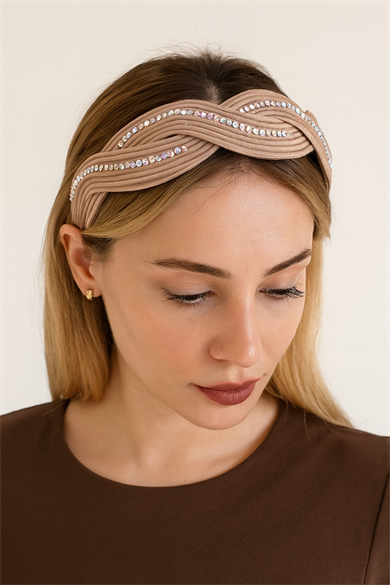 Bej Renk Taş Detaylı Taç