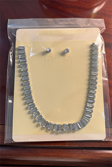 Gümüş Renk Baget Taş Detaylı Abiye Set