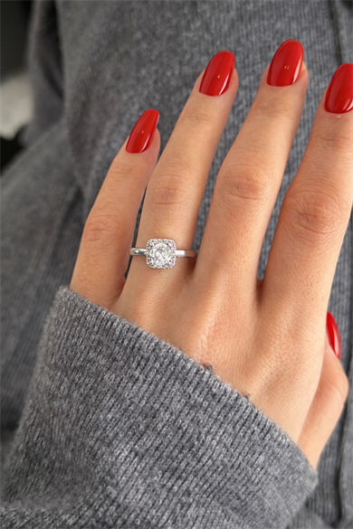 Gümüş Renk Baget Taşlı Yüzük (Ayarlanabilir)