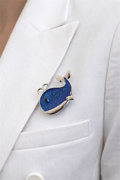 Gümüş Ve Mavi Renk Balina Figürlü Broş