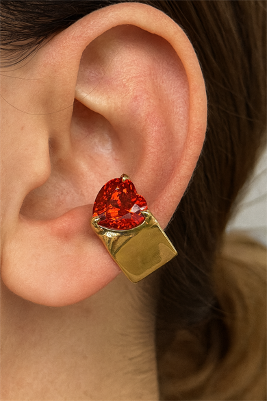 Altın Renk Kalp Figürlü Kırmızı Taş Detaylı 14K Altın Kaplama Ear Cuff (Tek)