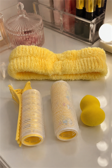 Sarı Renk Peluş Saç Bandı, Bigudi Ve Makyaj Sünger Set