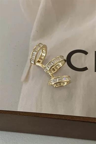 Altın Renk Taş Detaylı Üçlü Görünümlü Ear Cuff (Tek)