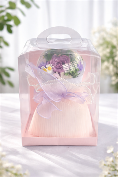 Lila Renk Çiçek Aranjman Küresi