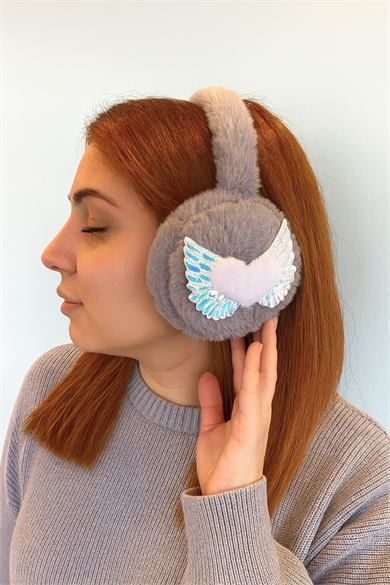 Gri Renk Kalp Detaylı Peluş Kulaklık