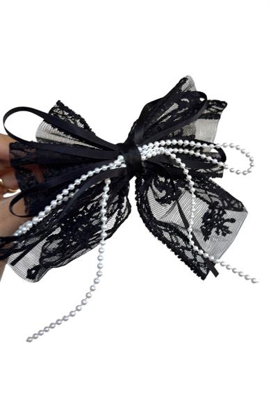 Siyah Renk Kurdele Figürlü İnci Detaylı Otomat Toka